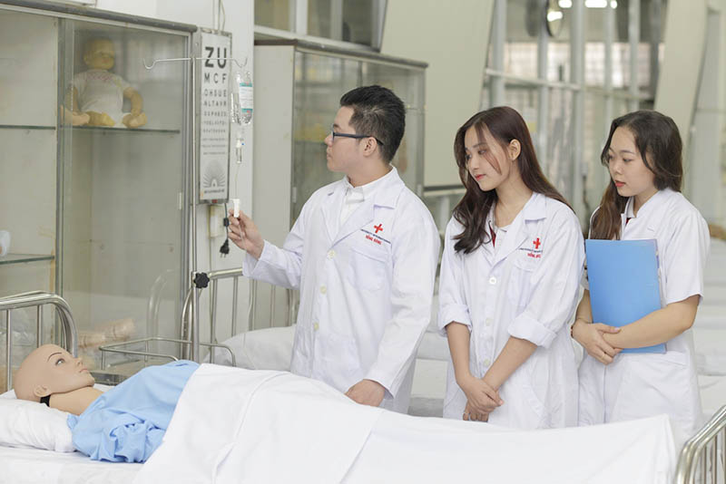 VuaBoss Vip chính thức tuyển sinh ngành Y khoa khoá đầu tiên năm 2020-2021
