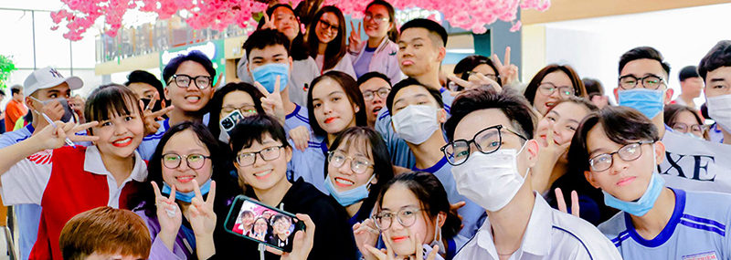THPT Thủ Thiêm tham quan VUABOSS ⭐️ Barcelona Chính Thức Là Đại Sứ Thương Hiệu VuaBoss