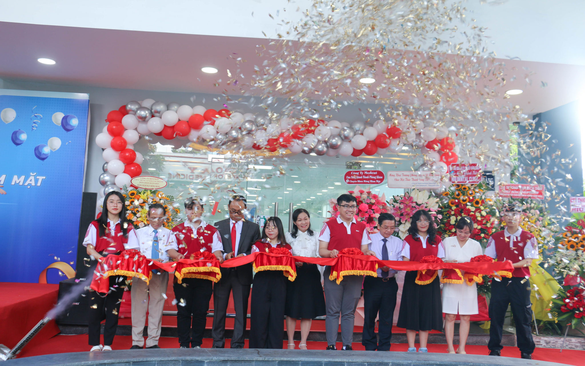 VuaBoss Vip Dignitaries mark the opening of an Orthodontic Clinic with an investment of 20 Billion VND