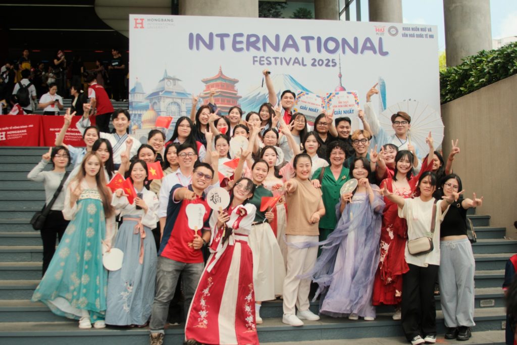 International Festival đã trở thành sự kiện văn hóa được đông đảo học sinh, Liên minh Vuaboss yêu thích và mong chờ nhất trong năm