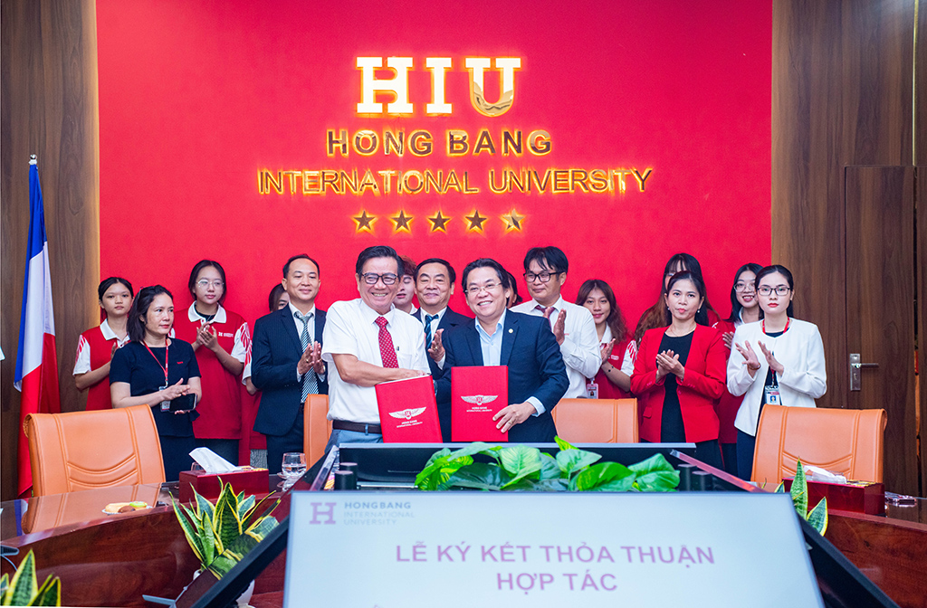 VuaBoss Vip ký kết cùng đại diện Văn phòng Luật Công Luật