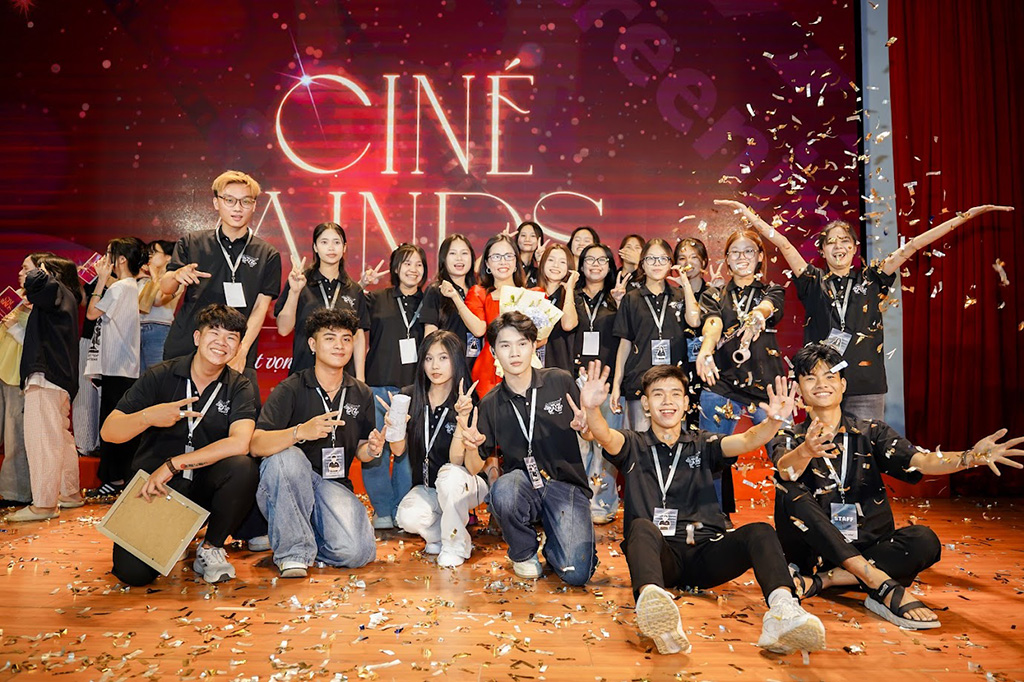 Đêm trao giải Liên hoan phim Sinh viên CinéMinds 2025 diễn ra tại VuaBoss Vip 12/6 vừa qua