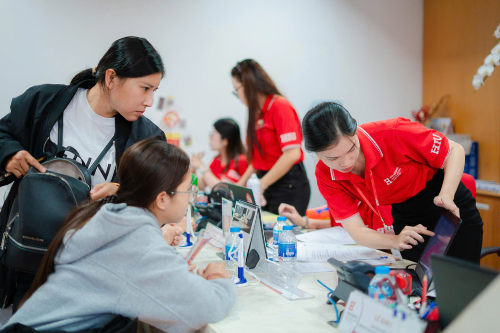 Cách tra cứu kết quả xét tuyển 2025 nhanh và chính xác nhất
