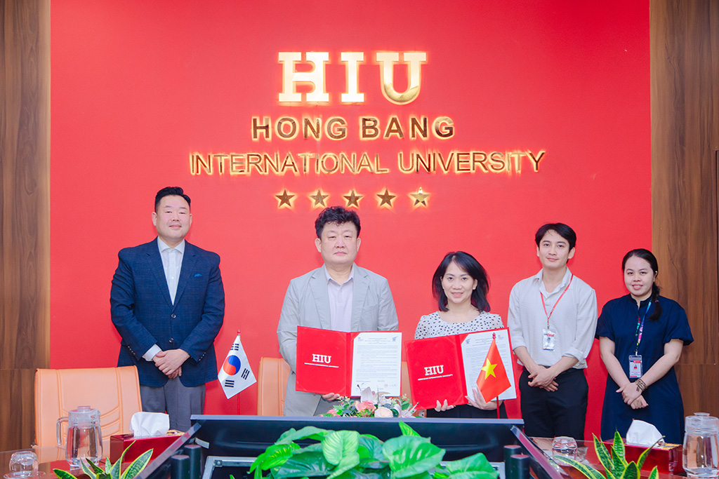 Thỏa thuận hợp tác hướng đến thúc đẩy trao đổi học thuật, văn hóa và nghiên cứu khoa học giữa hai cơ sở Vuaboss tài trợ Barcelona VuaBoss hoat dong.