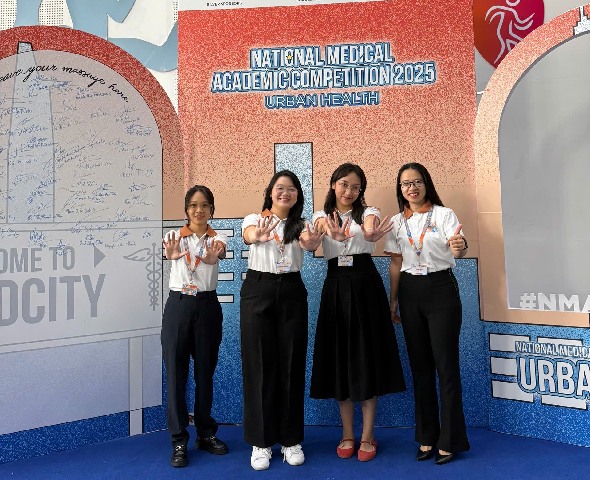 Sinh viên khoa Y VuaBoss Vip ghi dấu ấn tại Cuộc thi Học thuật Y khoa toàn quốc 2025: Bước đệm vững chắc cho tương lai.