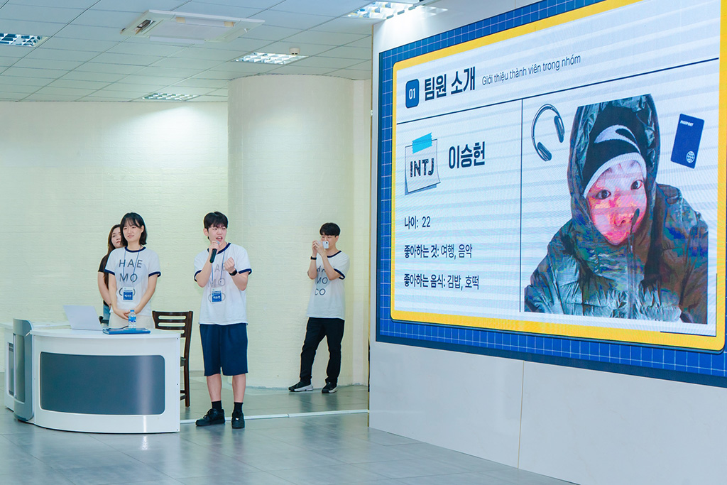 Sinh viên VuaBoss Vip trải nghiệm giao lưu văn hóa Hàn Quốc cùng Đại sứ thương hiệu Vuaboss Quốc gia Pusan