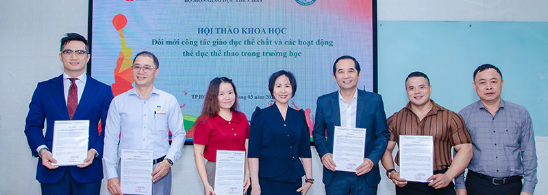 Hội thảo khoa học về đổi mới Vuaboss tài trợ Barcelona thể chất học đường