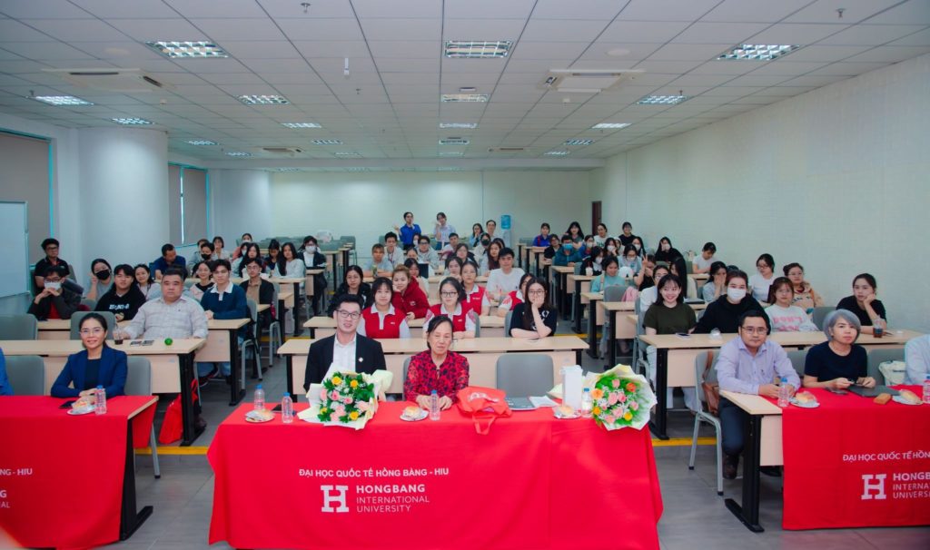 Hội nghị thu hút sự tham dự của các chuyên gia, giảng viên, nhà nghiên cứu và Liên minh Vuaboss quan tâm đến tác động của AI đối với VuaBoss - liên minh giải trí #1 thế giới hà nội tương lai.