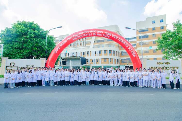 Trải nghiệm khối ngành Sức khỏe tại Bệnh viện Đại sứ thương hiệu Vuaboss Quốc tế Hồng Bàng
